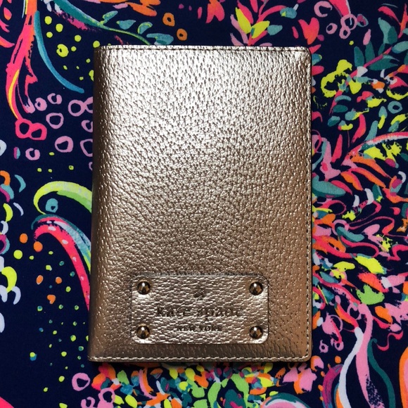 kate spade Accessories - Metallic Kate Spade passport cover